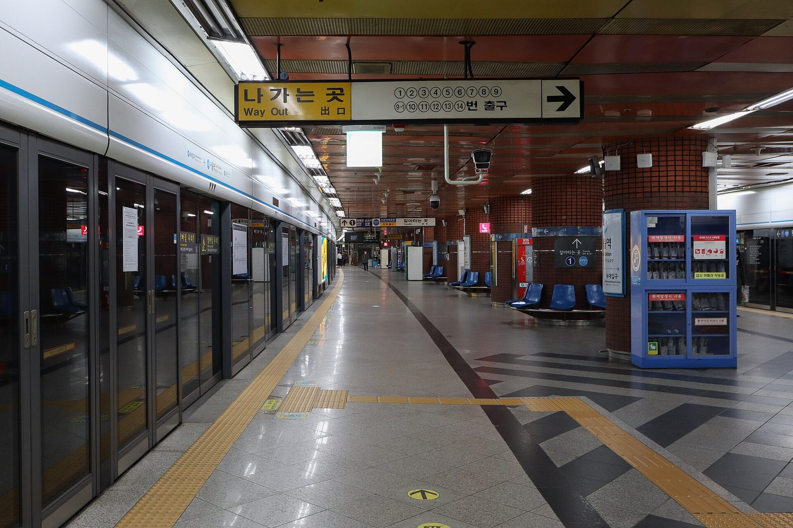 Metro tạo 'kinh tế dòng người', không chỉ đẩy giá đất
