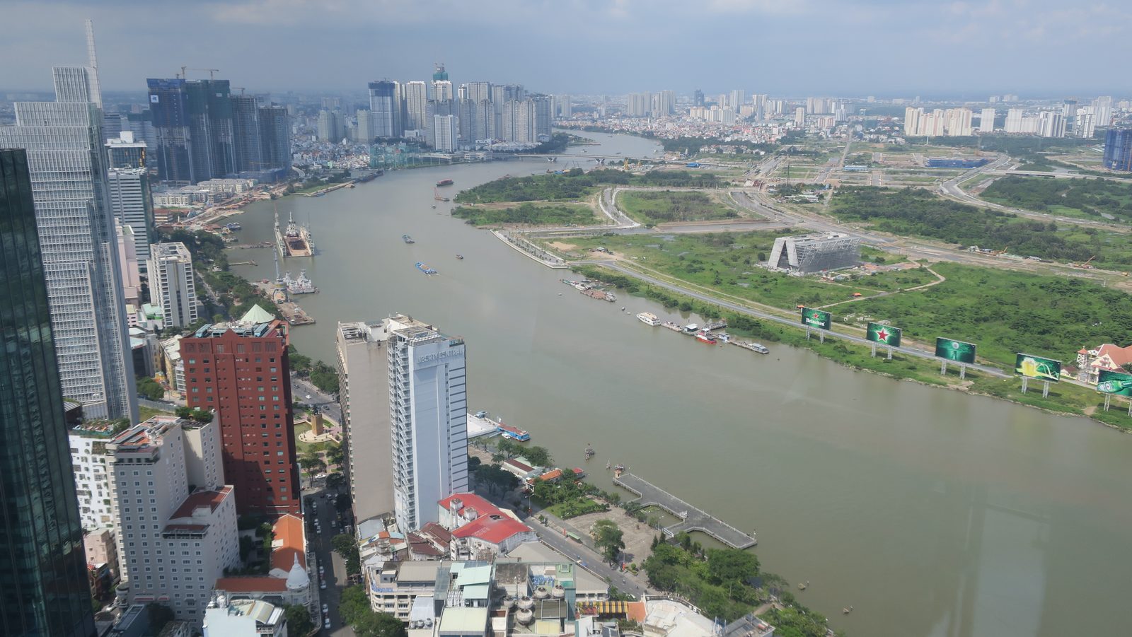 JLL: Việt Nam hạng 50/89 về minh bạch bất động sản, sau Thái Lan