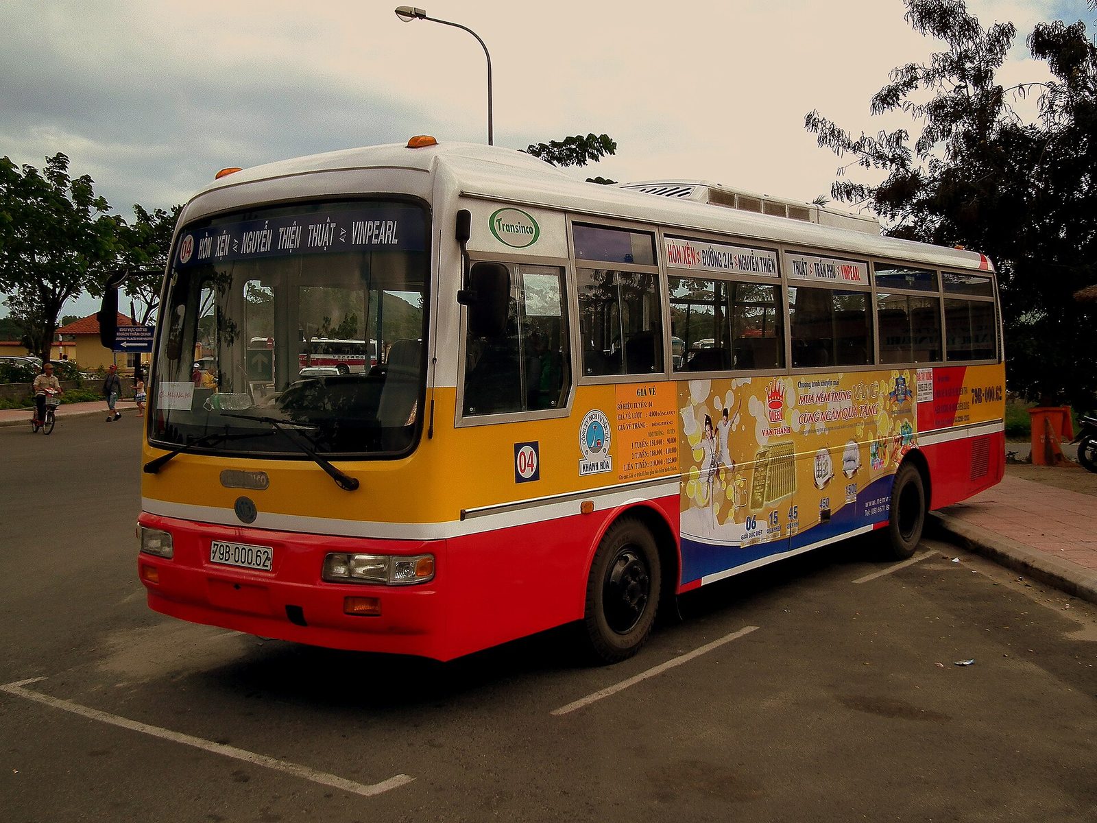 Xe buýt Nha Trang và vì sao nó ít ảnh hưởng tới giá đất